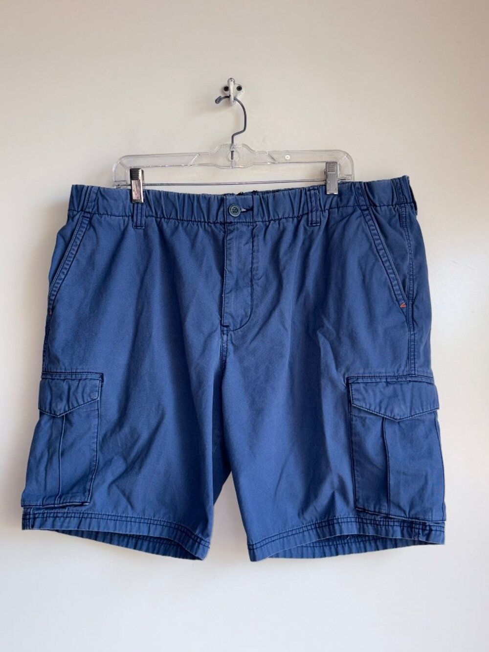 Tommy Bahama Cargo Shorts Men's XL Blue Cotton